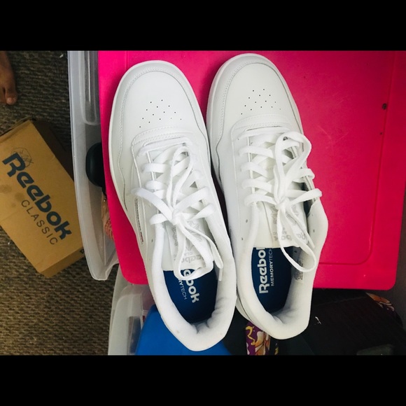 Shoes - Picture 4 of 4